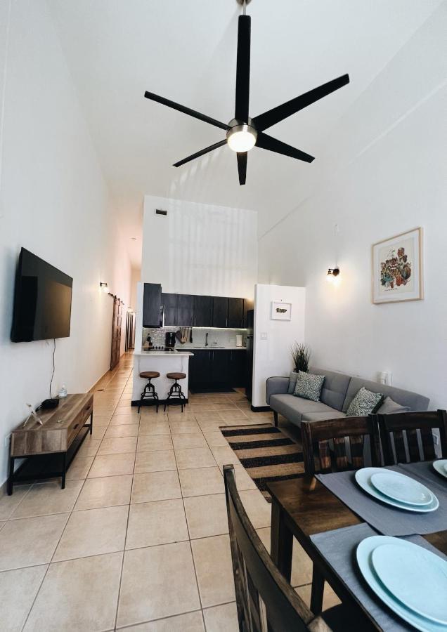 3-Br In The Heart Of The Historical City San Juan Bagian luar foto